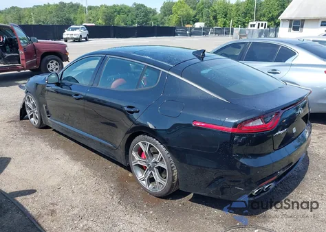 2018 Kia Stinger Gt1 z USA, uszkodzony, nr VIN KNAE45LC0J6011265